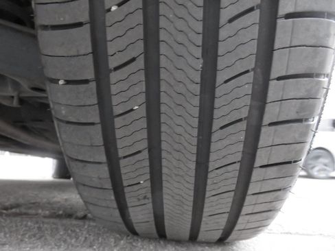 Used 2020 MAZDA CX-9 Touring w/ Touring Premium Package image 36