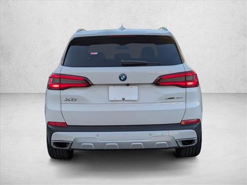 Certified 2023 BMW X5 xDrive45e w/ Executive Package image 6