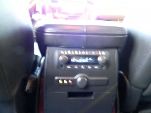 Used 2014 Cadillac Escalade Premium image 21