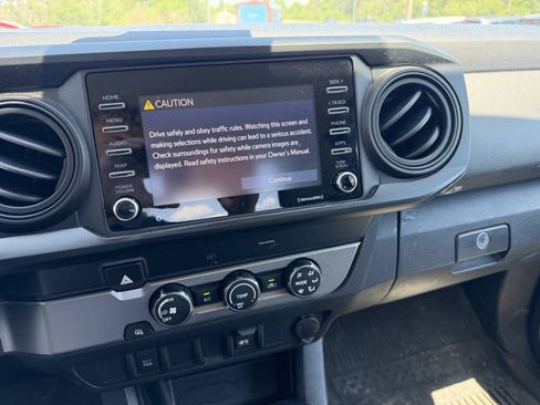 Used 2020 Toyota Tacoma SR RWD image 26