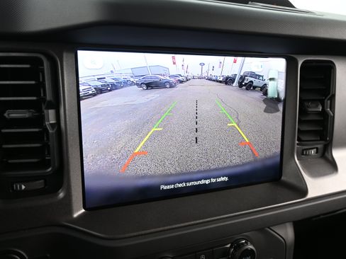 Used 2025 Ford Bronco Big Bend image 25