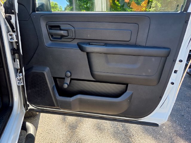 Used 2016 RAM 1500 Tradesman RWD image 9