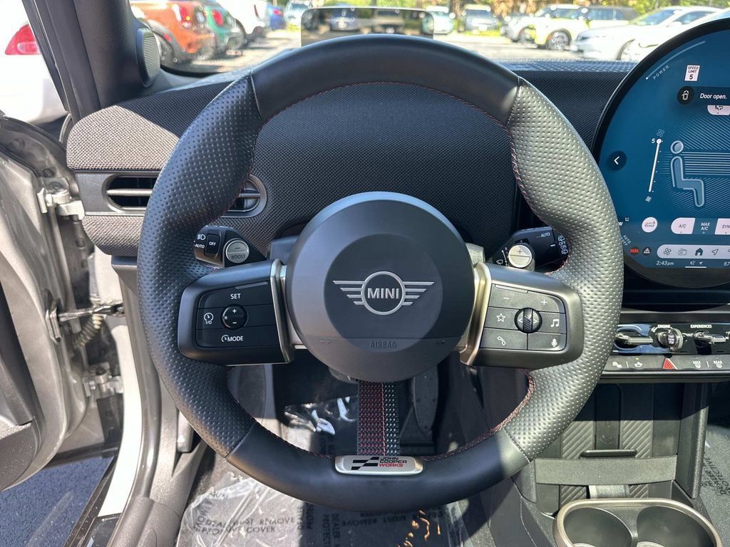 Used 2025 MINI Cooper S FWD image 15