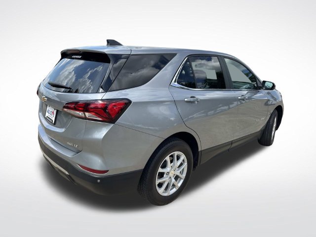 Used 2024 Chevrolet Equinox LT AWD/4WD image 8