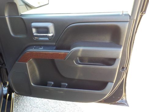 Used 2016 GMC Sierra 1500 SLE w/ Suspension Package, Off-Road image 30