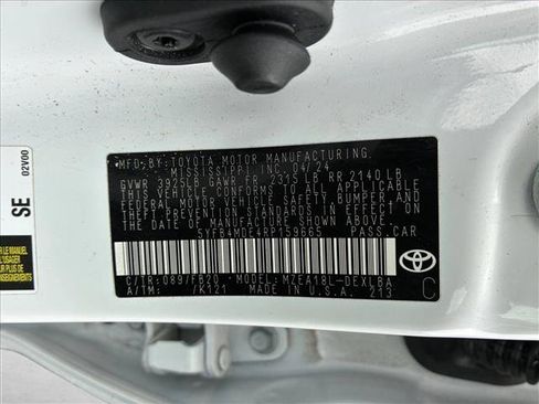 Used 2024 Toyota Corolla LE FWD image 15