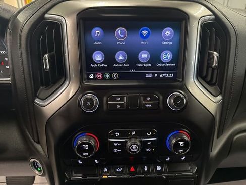Used 2021 Chevrolet Silverado 1500 LT AWD/4WD image 12
