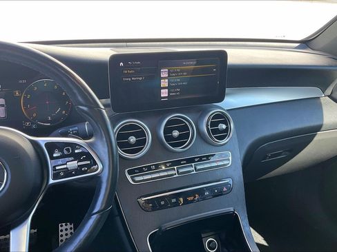 Used 2021 Mercedes-Benz GLC 300 4MATIC image 7