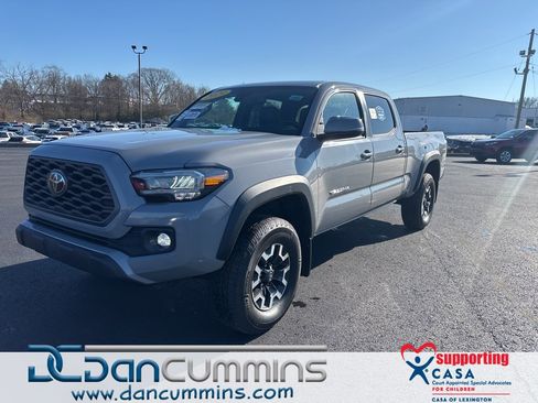 Used 2020 Toyota Tacoma TRD Off-Road image 1