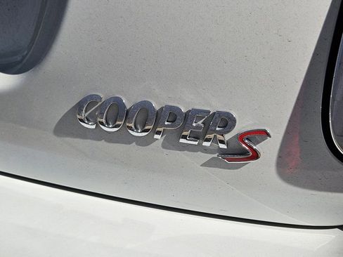 Certified 2023 MINI Cooper S image 8