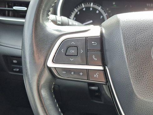 Certified 2021 Toyota Highlander XLE image 24