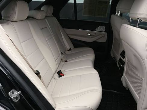 Used 2026 Mercedes-Benz GLE 350 4MATIC image 32