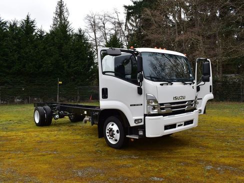 New 2025 Isuzu FTR 6500 XD image 2