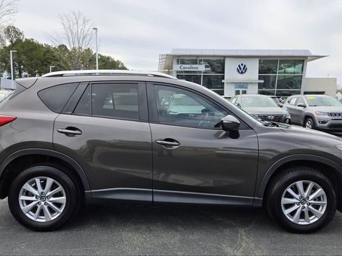 Used 2016 MAZDA CX-5 Touring image 3