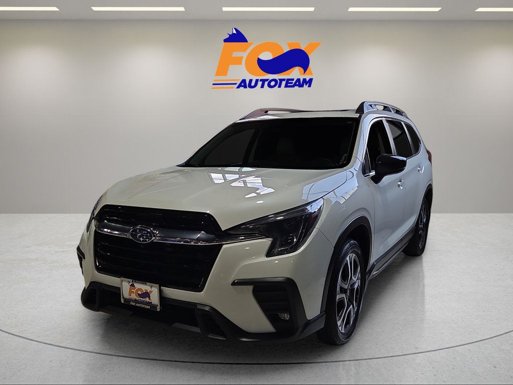Used 2024 Subaru Ascent Limited w/ Technology Package AWD/4WD image 1
