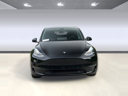 Used 2021 Tesla Model Y Long Range AWD/4WD image 6