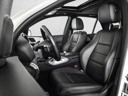 Used 2024 Mercedes-Benz GLE 450e 4MATIC image 18