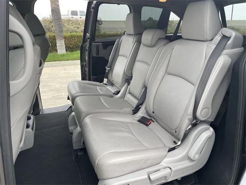 Used 2019 Honda Odyssey EX-L image 25