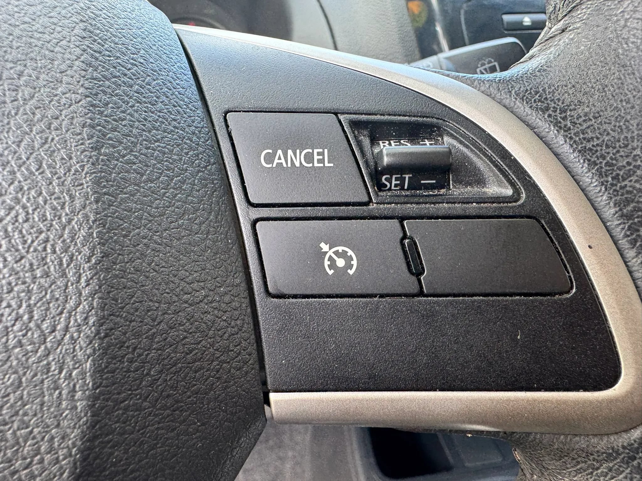Used 2015 Mitsubishi Mirage ES FWD image 26