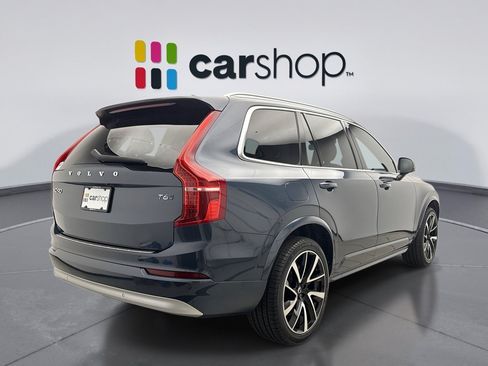 Used 2022 Volvo XC90 T6 Momentum w/ Climate Package AWD/4WD image 5