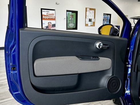 Used 2012 FIAT 500 Lounge FWD image 14