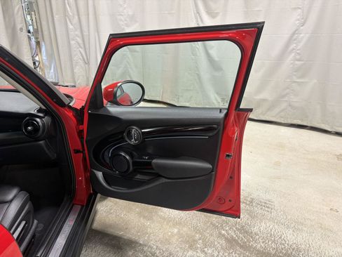 Used 2024 MINI Cooper S FWD image 26