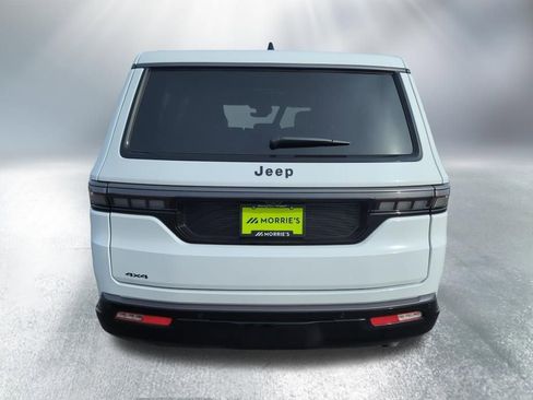 New 2026 Jeep Grand Wagoneer L Limited AWD/4WD image 6
