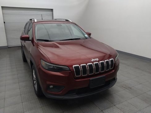 Used 2019 Jeep Cherokee Latitude Plus image 14