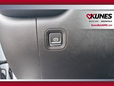 New 2025 GMC Sierra 3500 Pro image 22