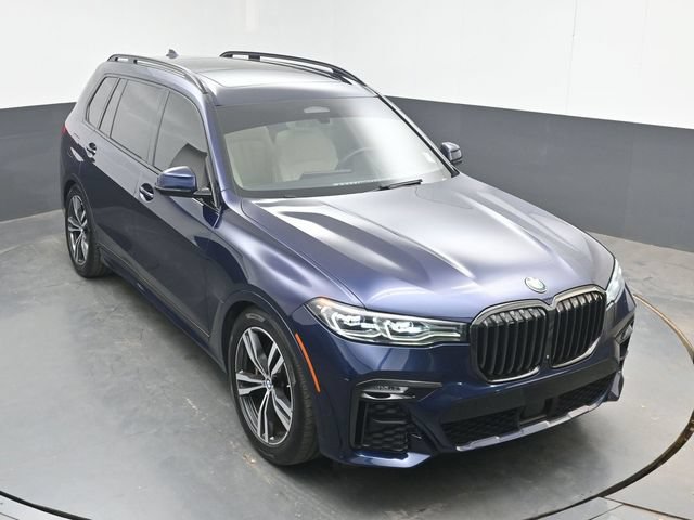 Used 2021 BMW X7 xDrive40i w/ M Sport Package AWD/4WD image 41