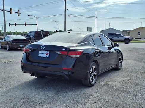 Used 2023 Nissan Sentra SV FWD image 19