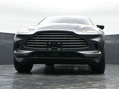 Used 2021 Aston Martin DBX AWD/4WD image 35