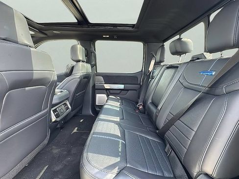 Used 2025 Ford F350 Platinum AWD/4WD image 14