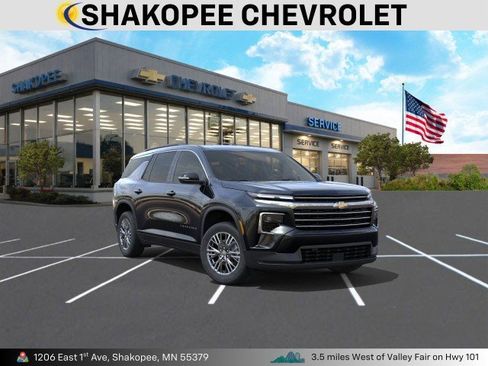 New 2025 Chevrolet Traverse LT image 1