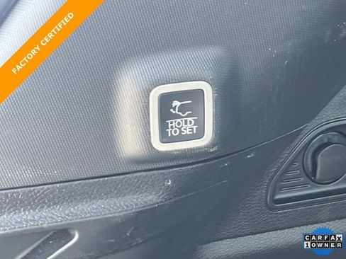 Certified 2024 Jeep Grand Cherokee Limited image 13