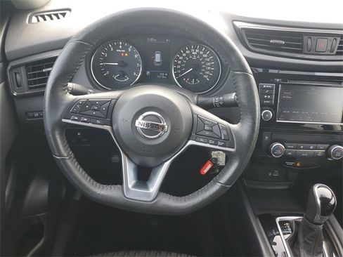 Used 2020 Nissan Rogue S image 12