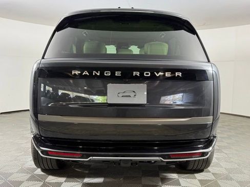 Certified 2025 Land Rover Range Rover Long Wheelbase Autobiography image 7