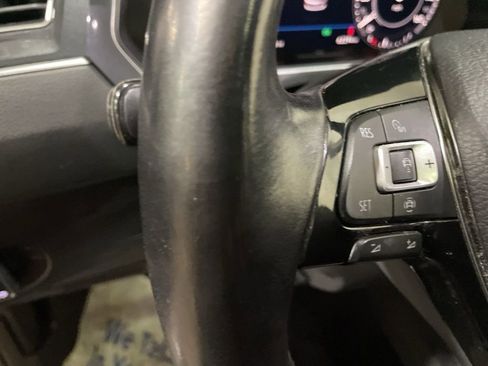 Used 2019 Volkswagen Tiguan SEL image 24