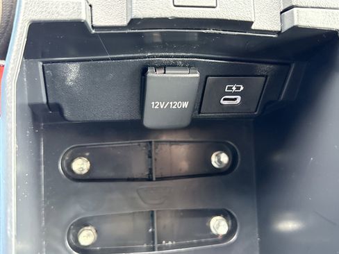 Used 2024 Toyota Corolla LE FWD image 27