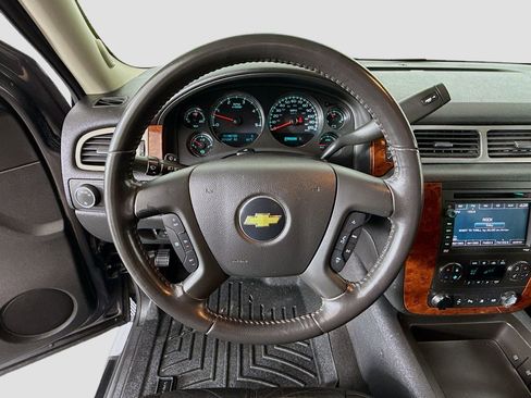 Used 2011 Chevrolet Silverado 2500 LTZ w/ LTZ Plus Package AWD/4WD image 11