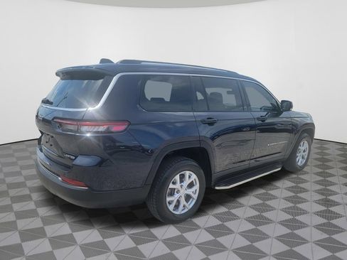 Used 2023 Jeep Grand Cherokee L Limited w/ Luxury Tech Group II RWD image 8