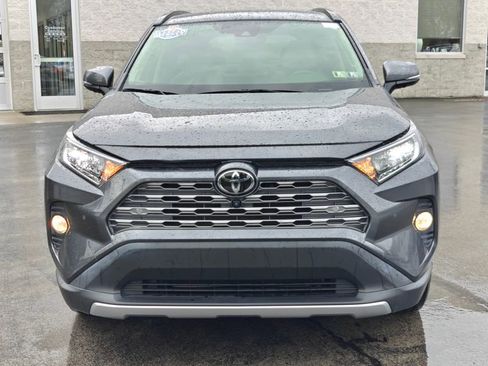 Used 2019 Toyota RAV4 Limited w/ Advanced Technology Package AWD/4WD image 2