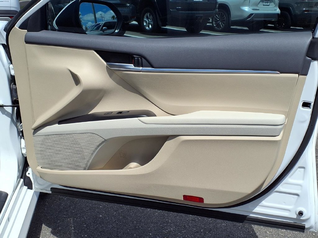 Used 2024 Toyota Camry LE FWD image 13