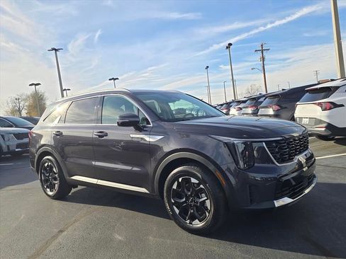 New 2026 Kia Sorento S image 1
