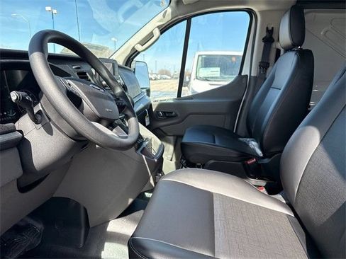 New 2025 Ford Transit 250 Low Roof RWD image 15