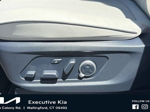 Used 2025 Hyundai Palisade Calligraphy AWD/4WD image 11