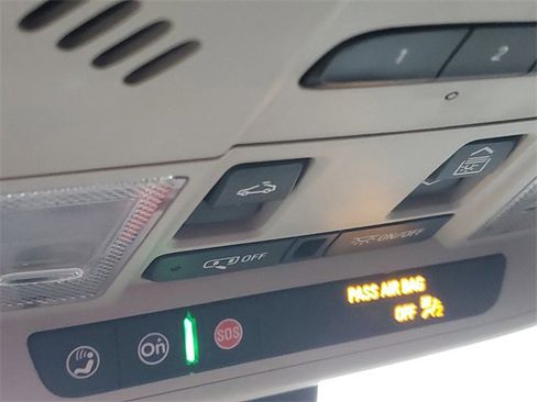 Certified 2024 GMC Terrain Denali w/ Denali Premium Package image 31