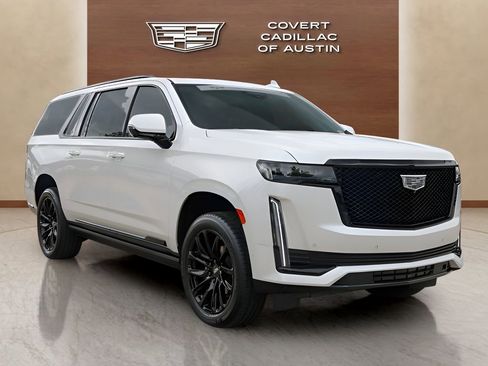Certified 2023 Cadillac Escalade ESV Sport Platinum w/ LPO, ONYX Package AWD/4WD image 6