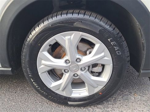 Certified 2023 Honda HR-V LX image 7