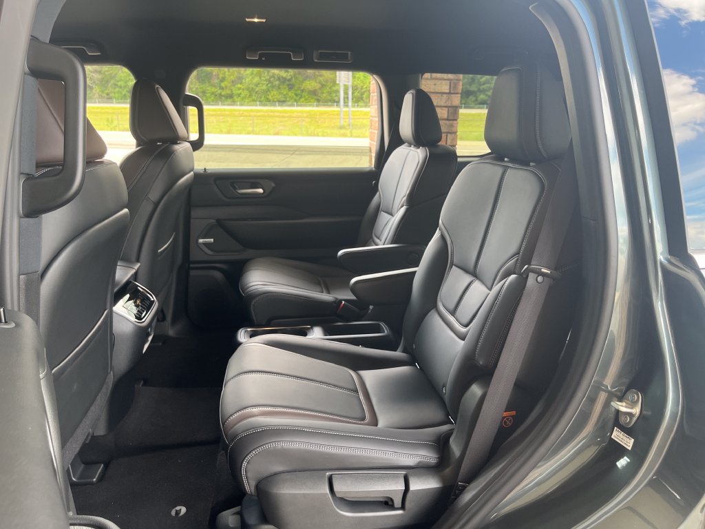 New 2026 Nissan Armada SL AWD/4WD image 25